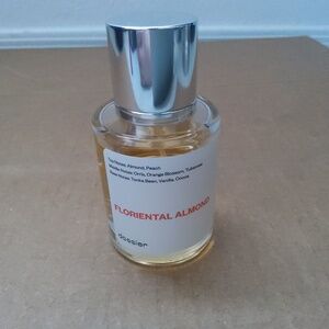 Dossier Floriental Almond 50ml